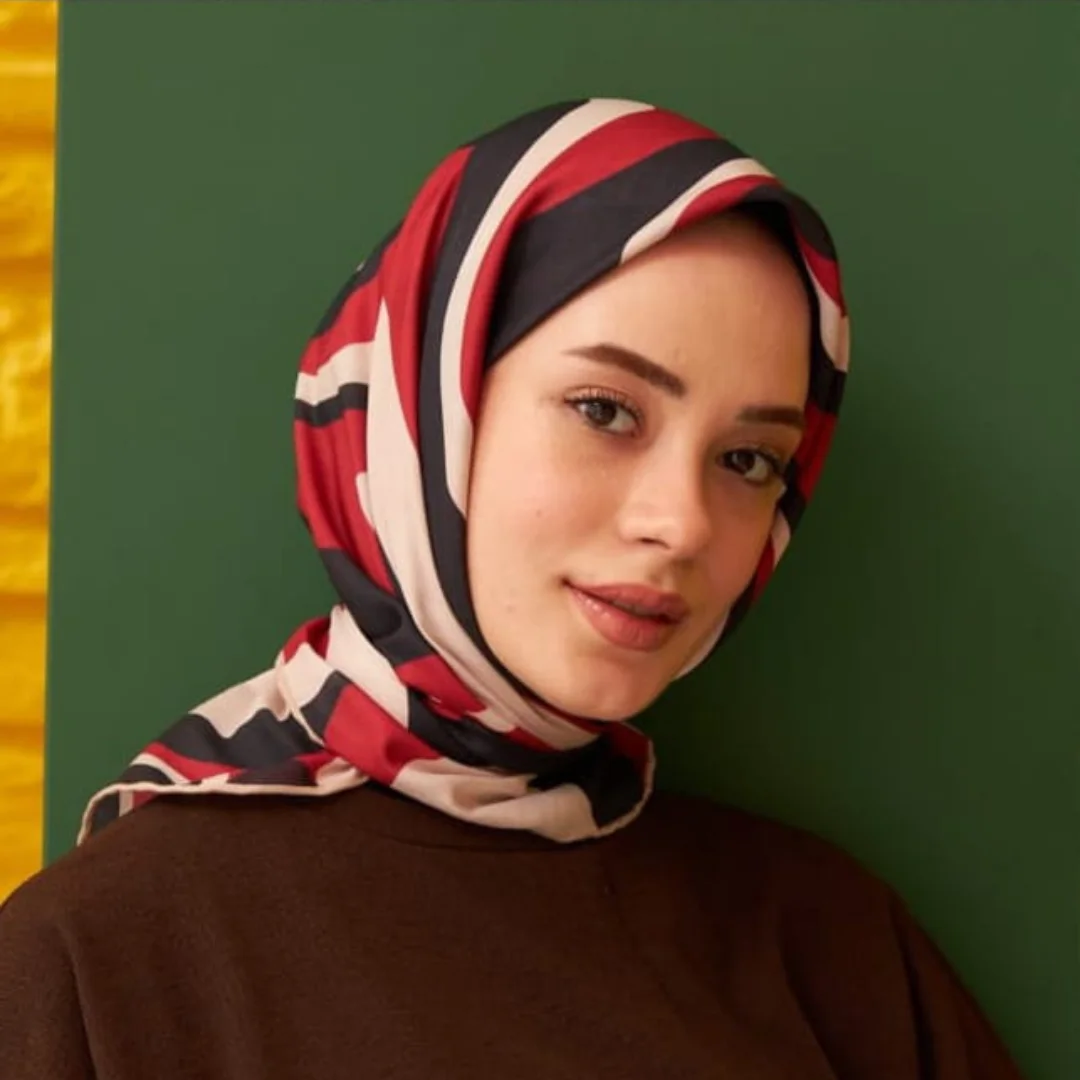 soft pamuk desenli eşarp bordo siyah nisa scarf