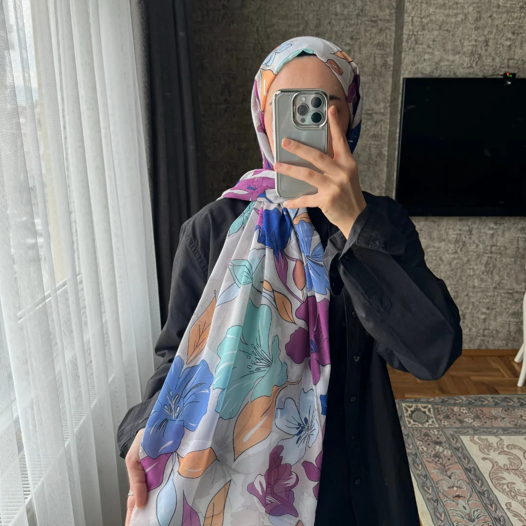 soft pamuk desenli viskon şal kırık beyaz mor nisa scarf